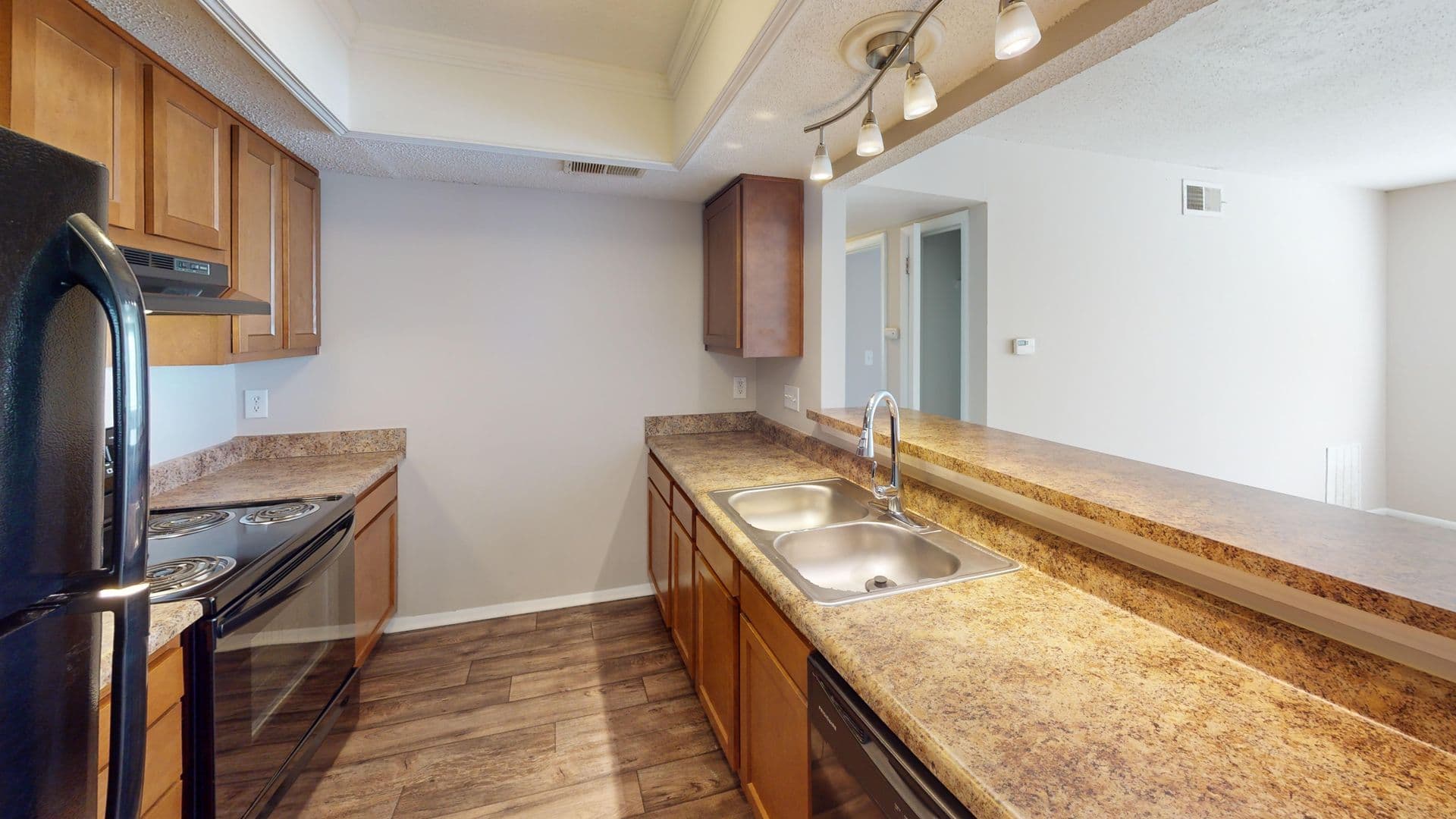 Indianapolis Apartment: 5838 W Mooresville Rd