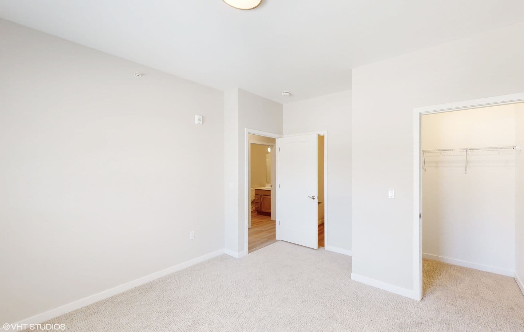 Champaign Apartment: 1915 S. Mattis