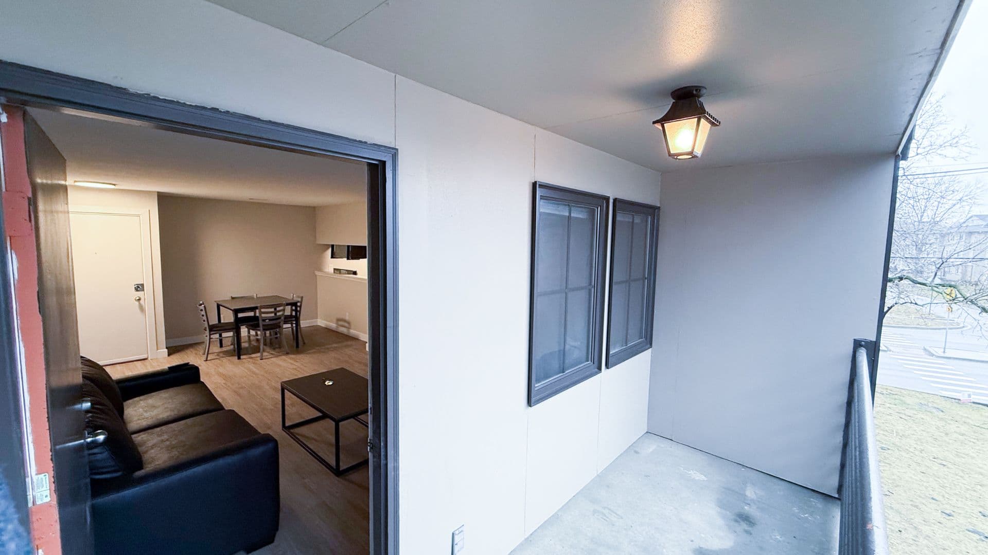Urbana Apartment: 809 W Stoughton