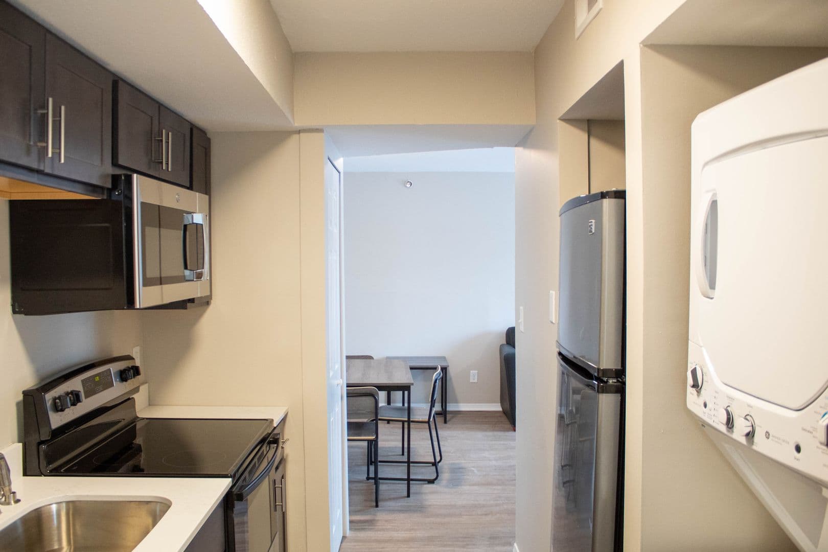 Champaign Apartment: 57 E Chalmers Street