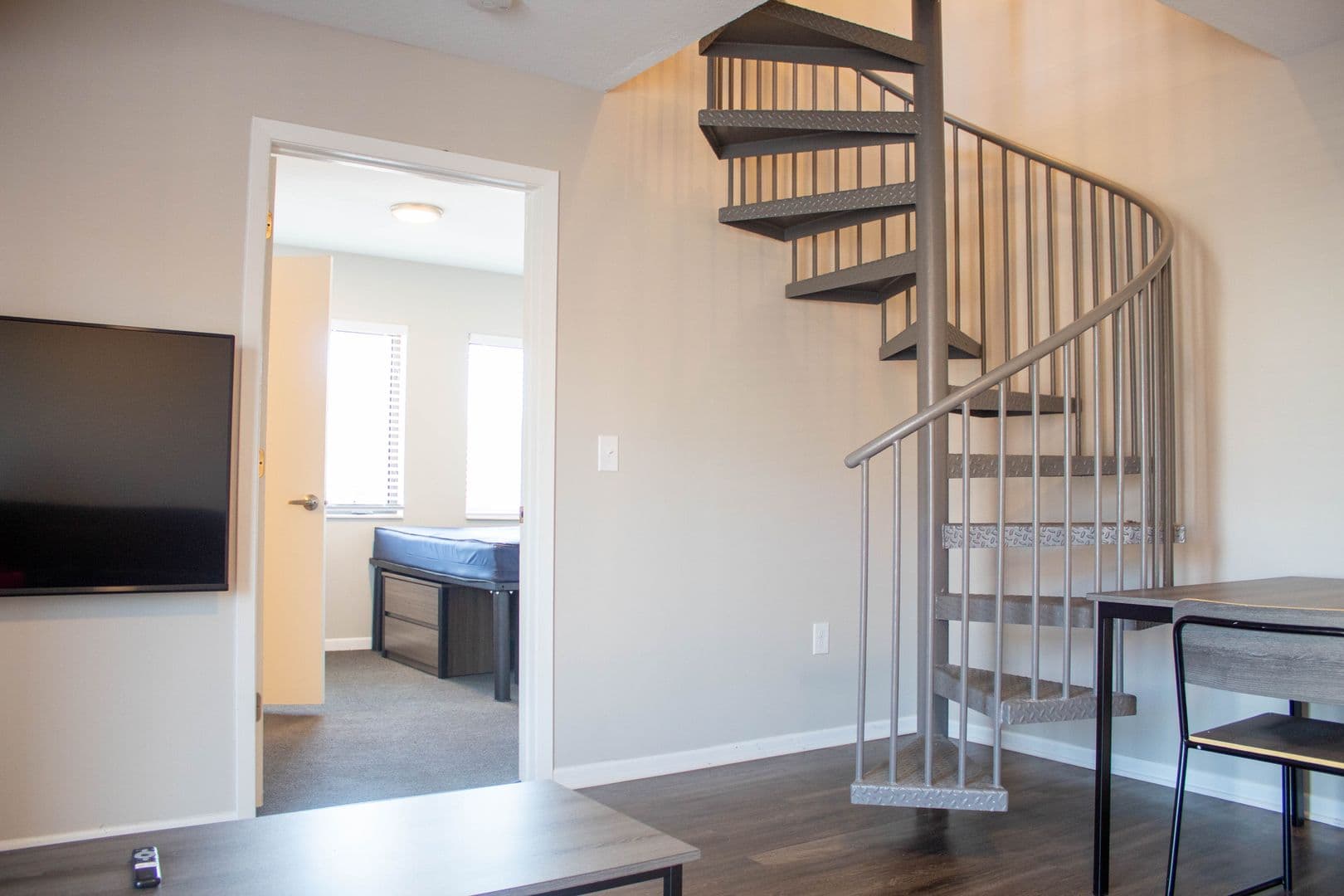 Champaign Apartment: 408 E Springfield