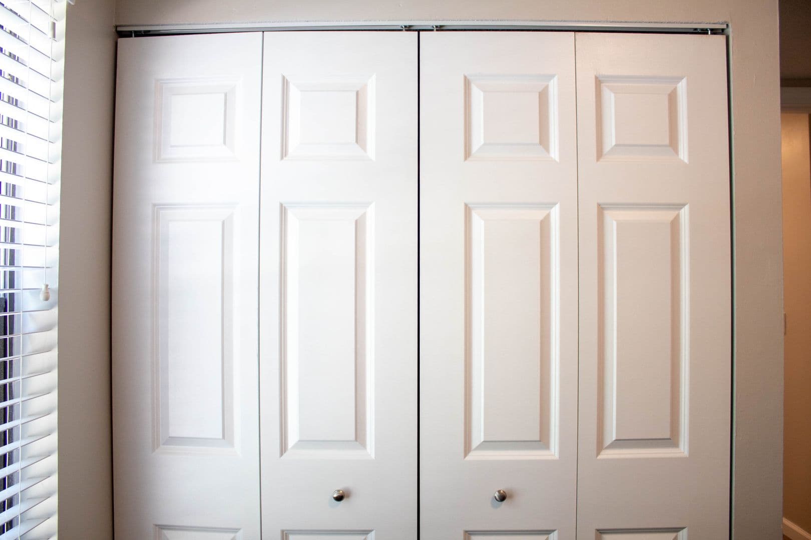 Champaign Apartment: 909 S Locust Street