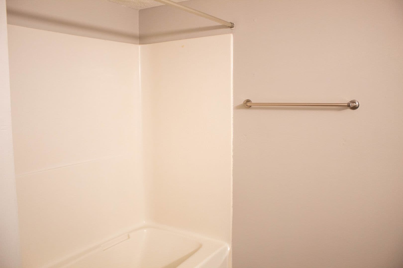 Champaign Apartment: 105 S Wright