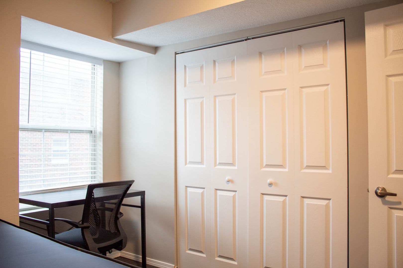 Champaign Apartment: 52 E Armory