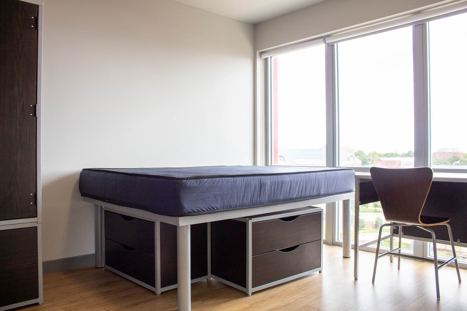 Champaign Apartment: 615 S Wright