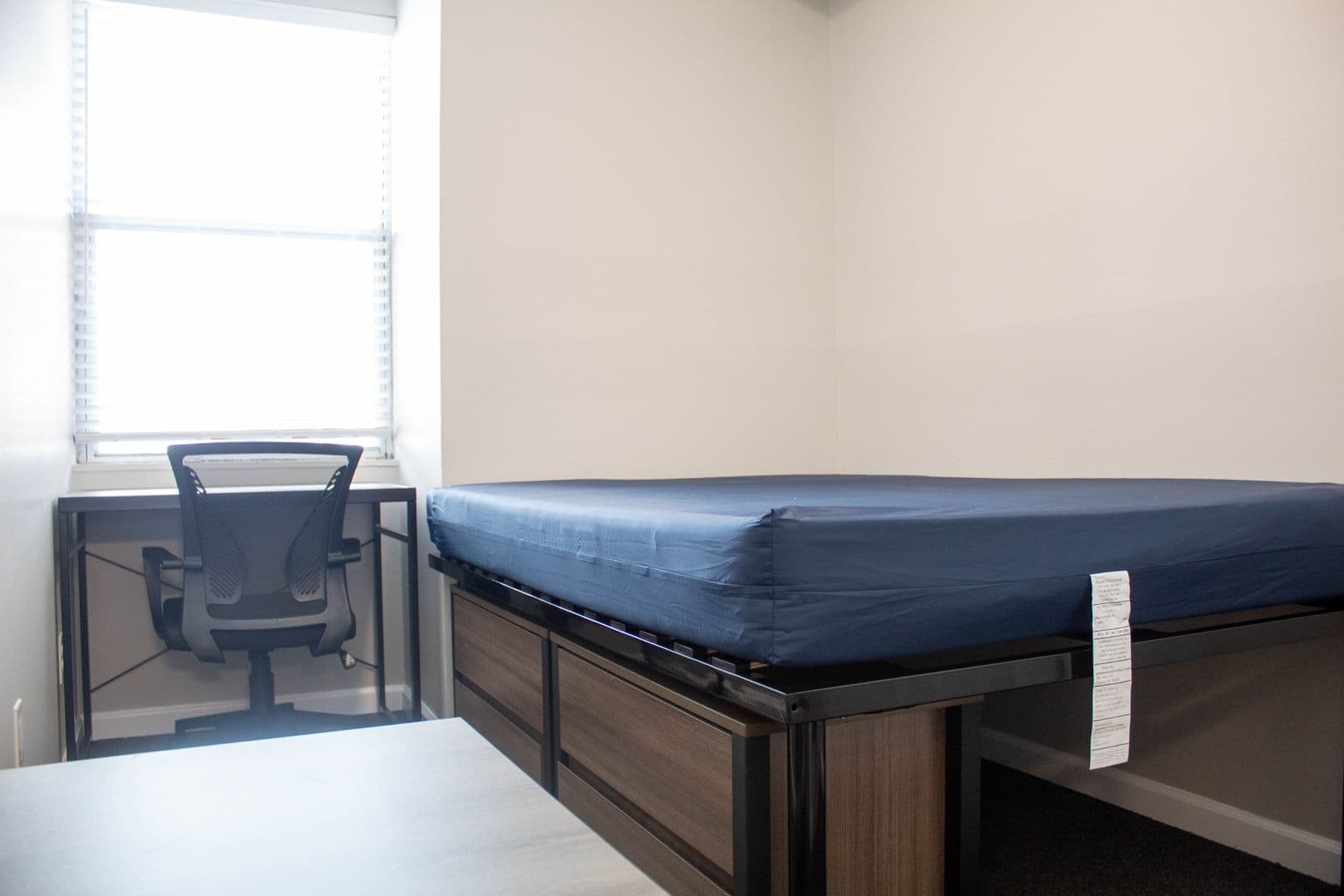 Champaign Apartment: 103 E Chalmers Street