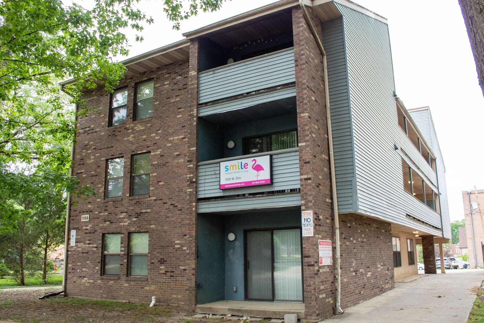 Urbana Apartment: 506 W Elm