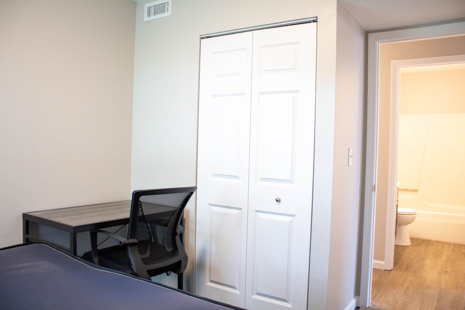Champaign Apartment: 402 S Fifth Street
