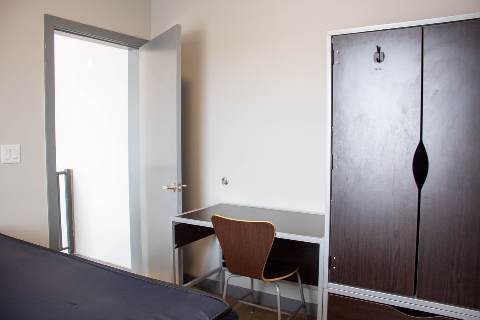 Champaign Apartment: 615 S Wright