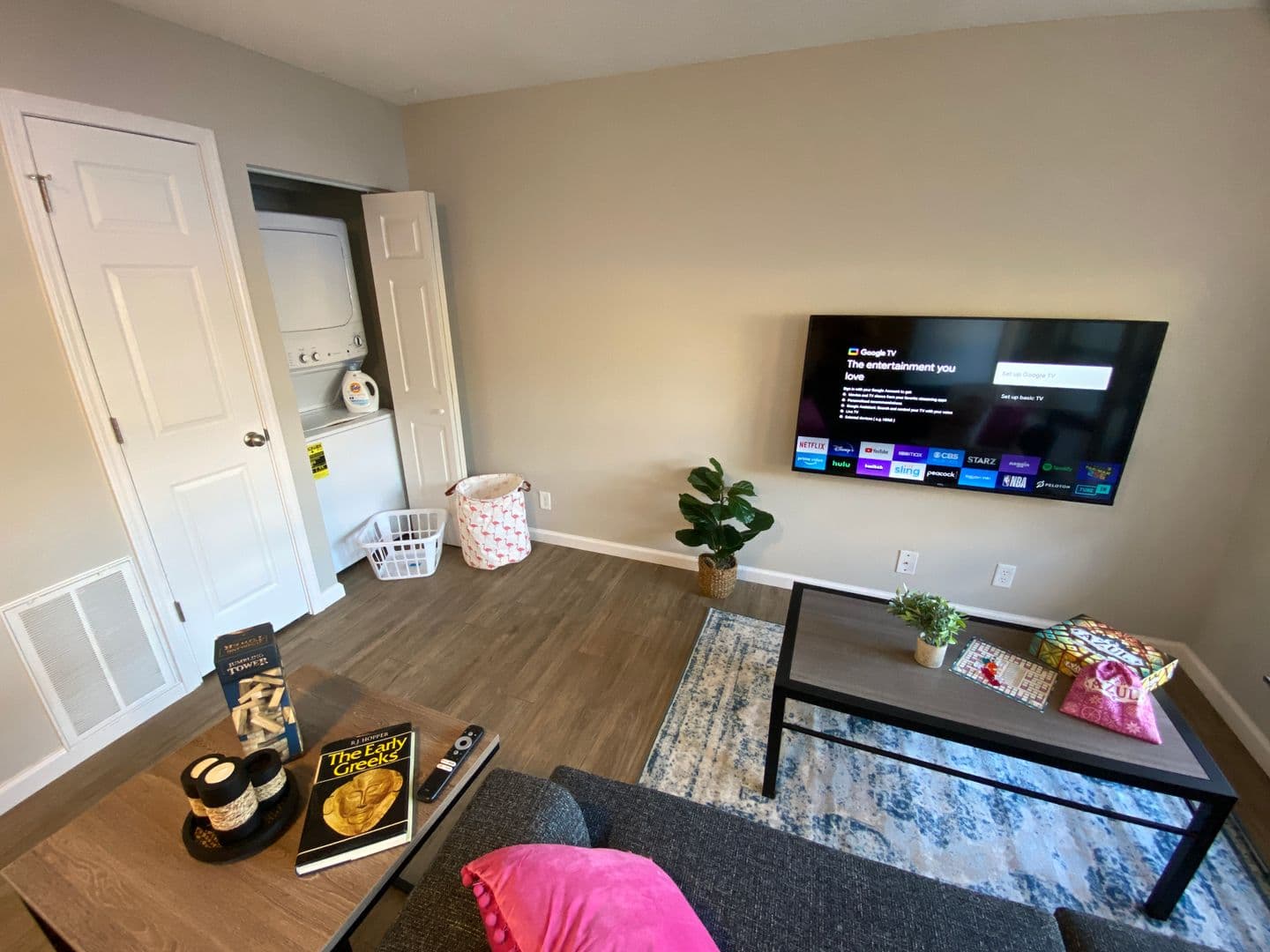 Champaign Apartment: 107 E Springfield Avenue