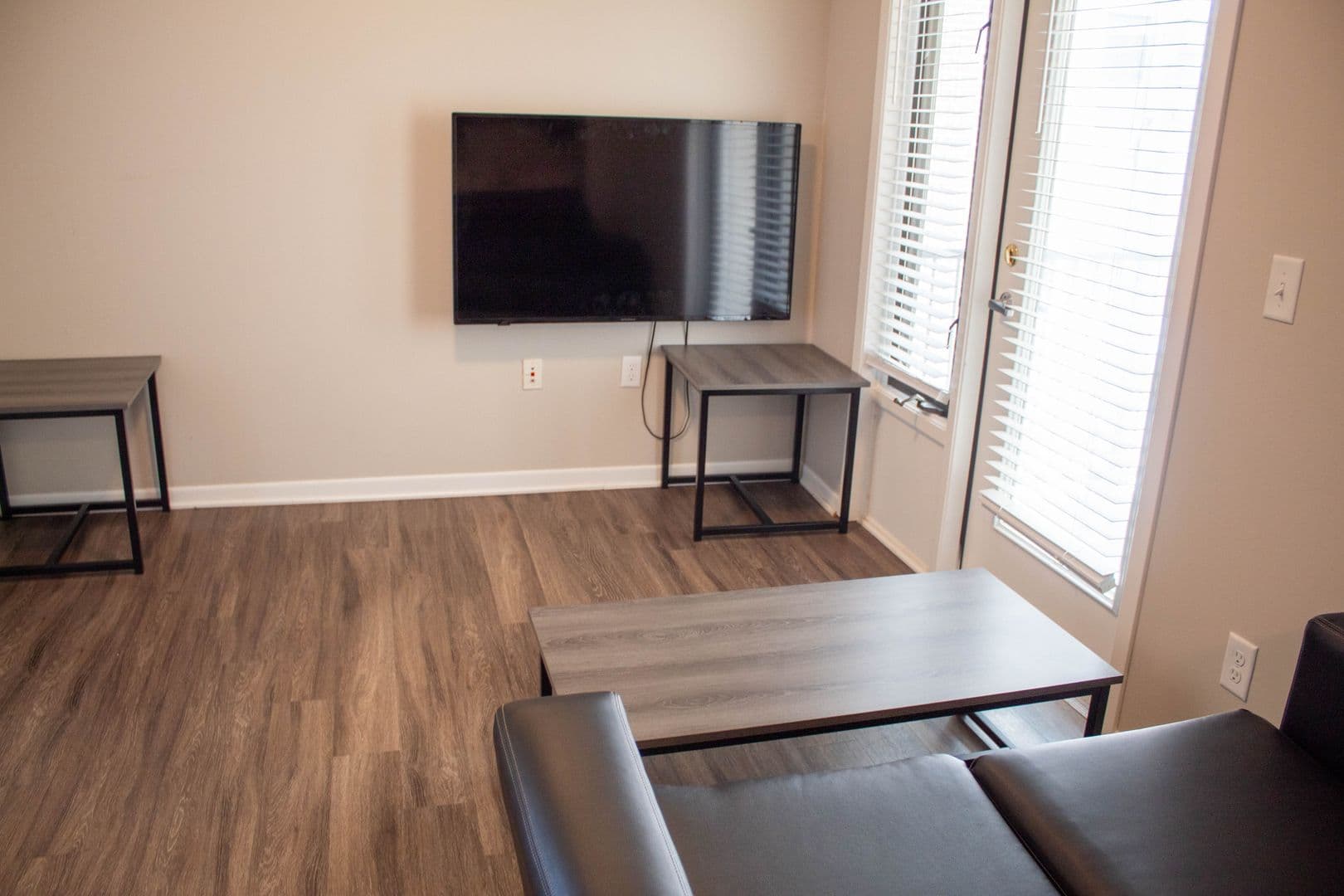 Champaign Apartment: 408 E Springfield