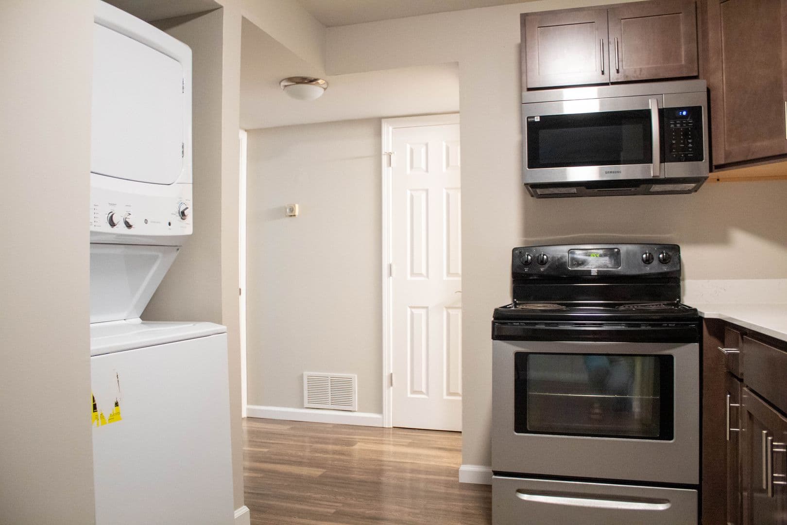 Champaign Apartment: 507 S Fourth