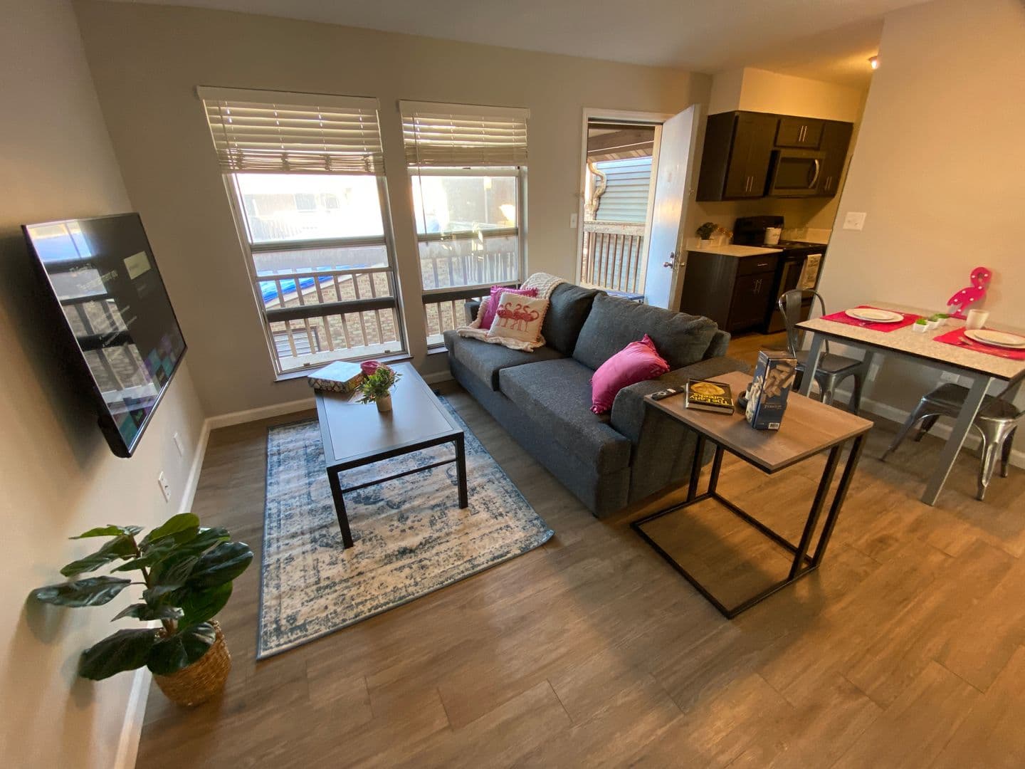 Champaign Apartment: 107 E Springfield Avenue