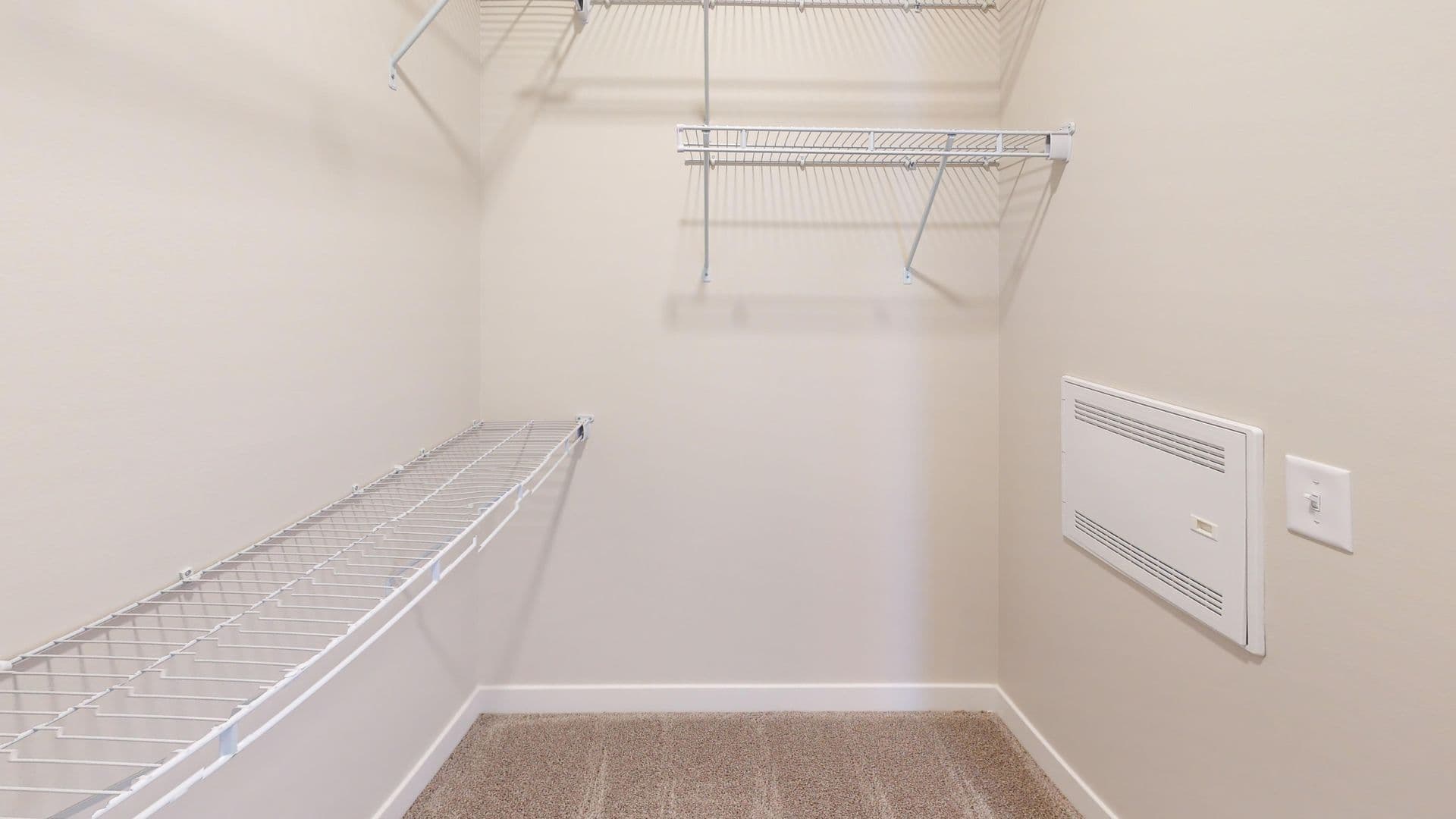 Normal Apartment: 1808 Carden Springs Circle