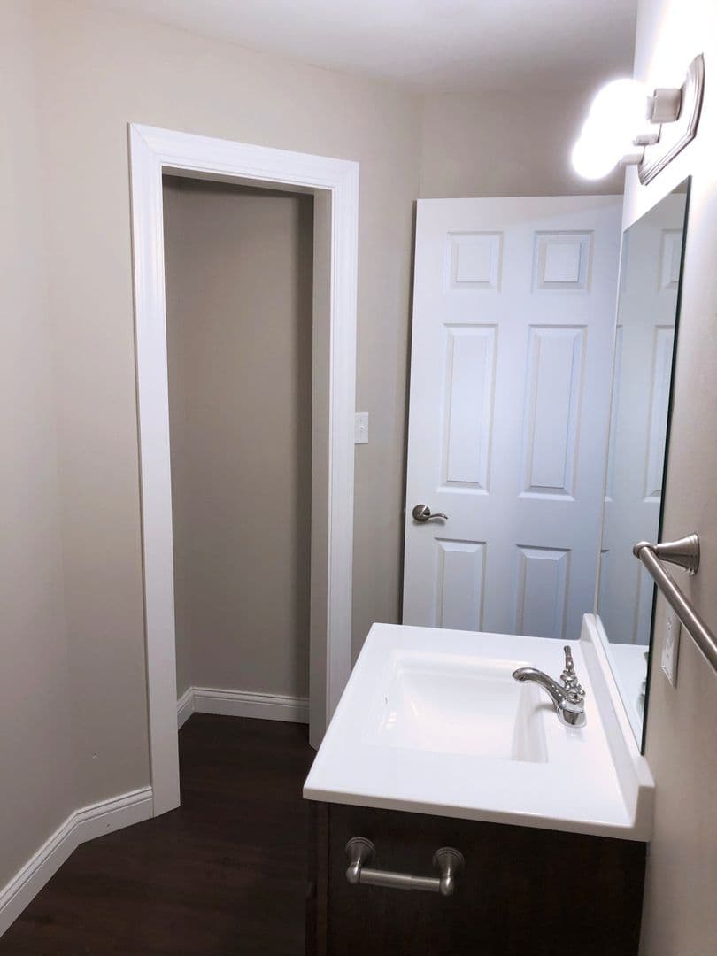Indianapolis Apartment: 5005 Lily Lane