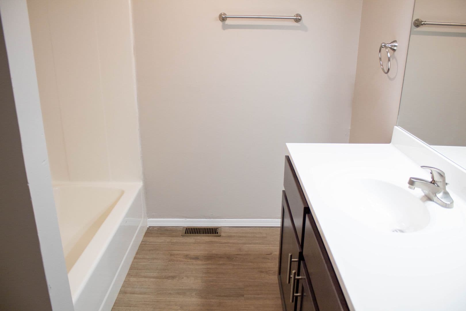 Champaign Apartment: 57 E Chalmers Street