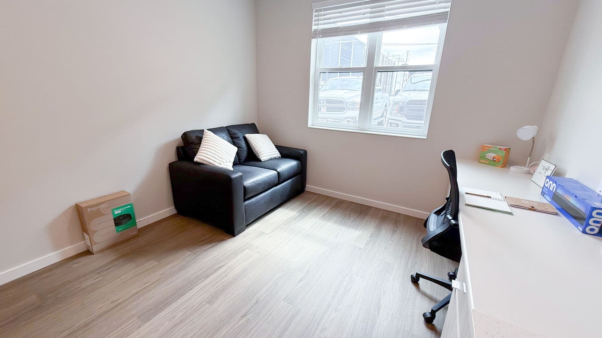 Champaign Apartment: 404 E Clark St