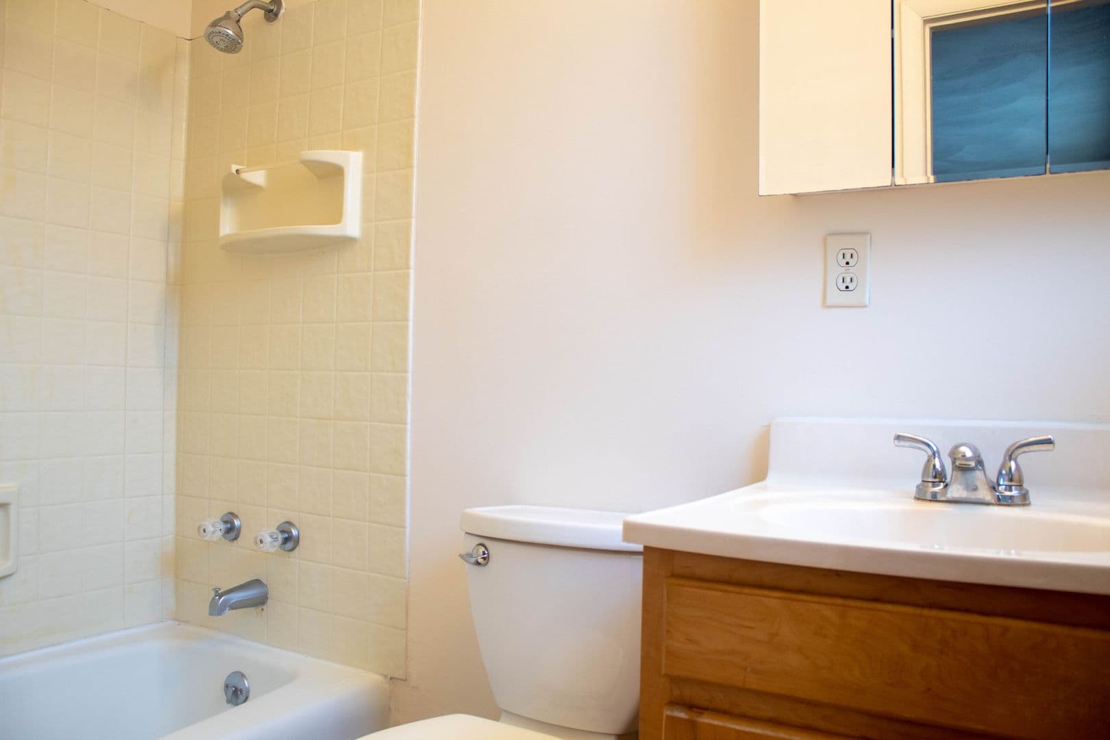 Champaign Apartment: 512 E Clark