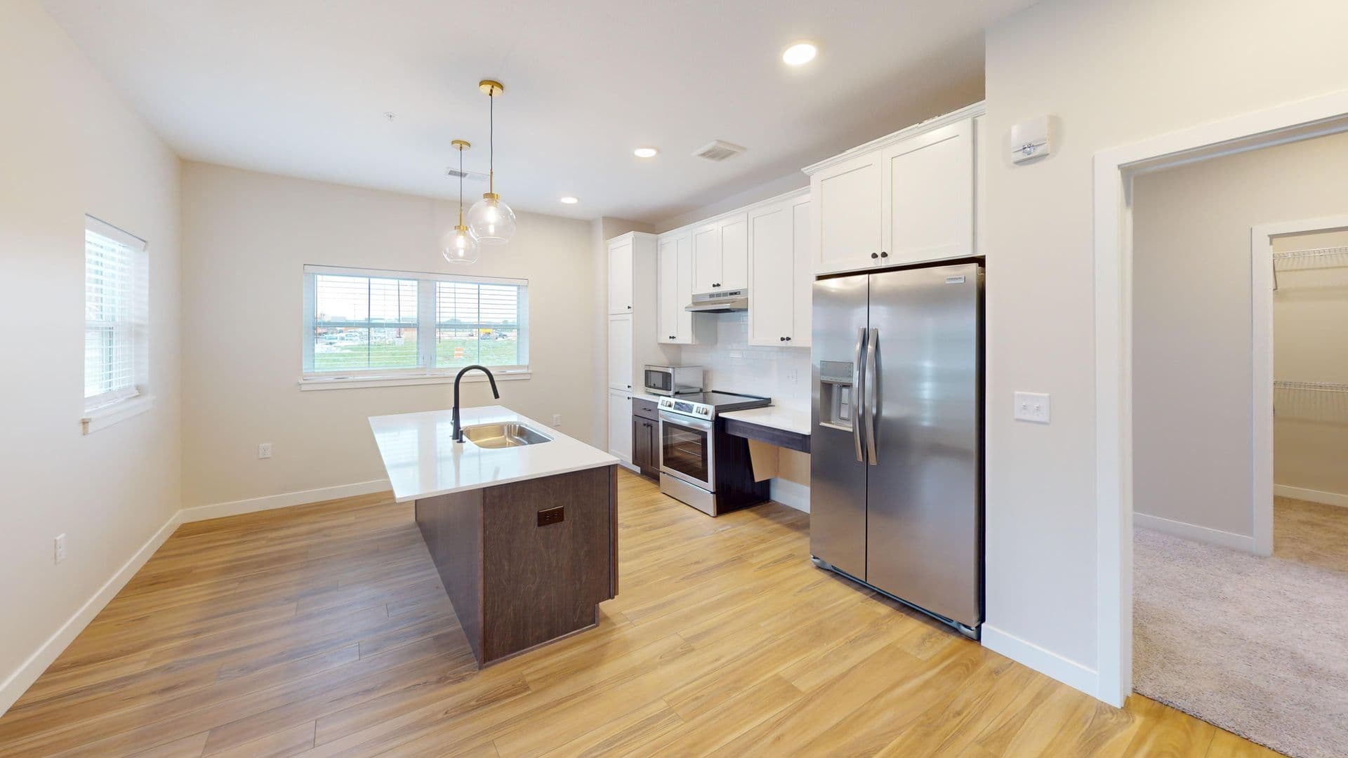 Normal Apartment: 1808 Carden Springs Circle