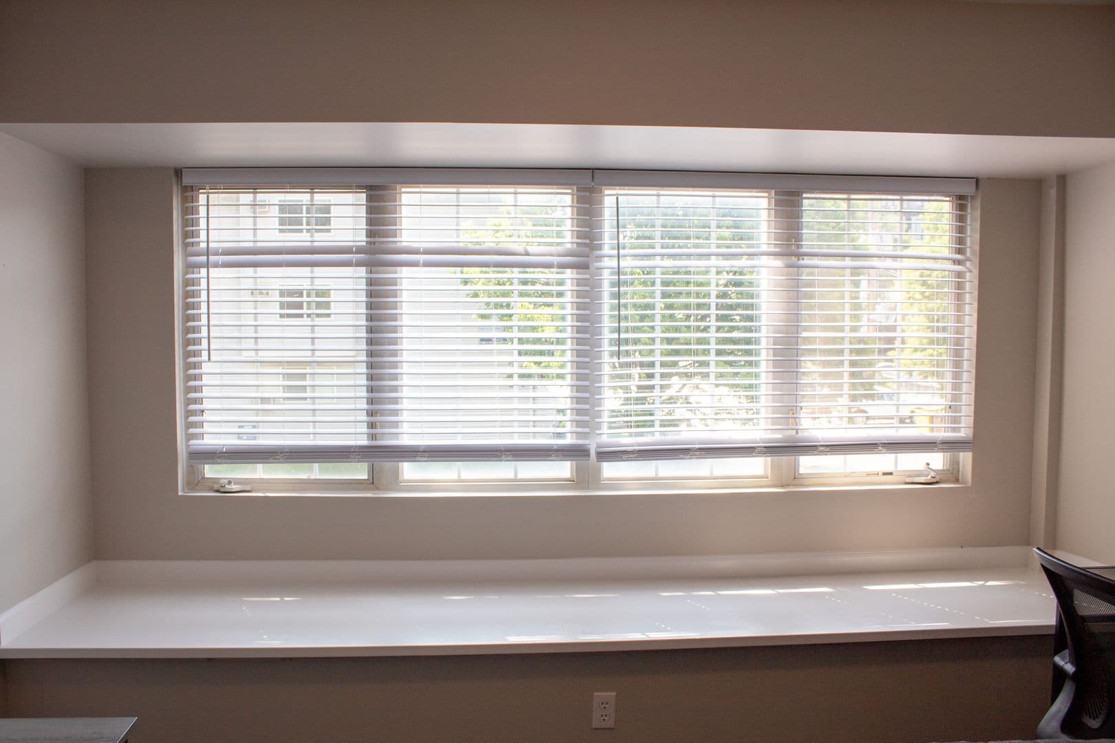 Urbana Apartment: 402 N Gregory Street