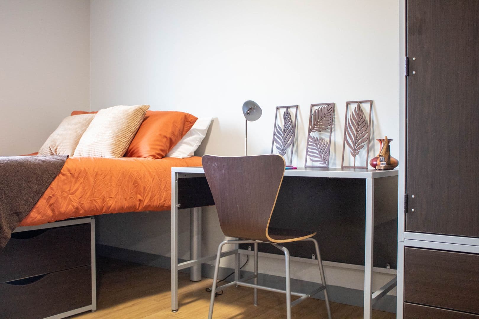 Champaign Apartment: 615 S Wright
