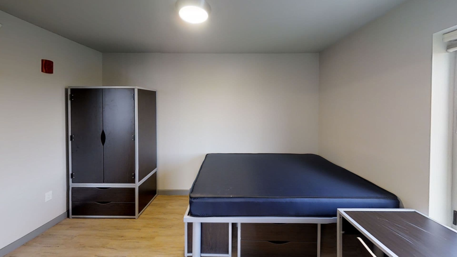 Champaign Apartment: 615 S Wright