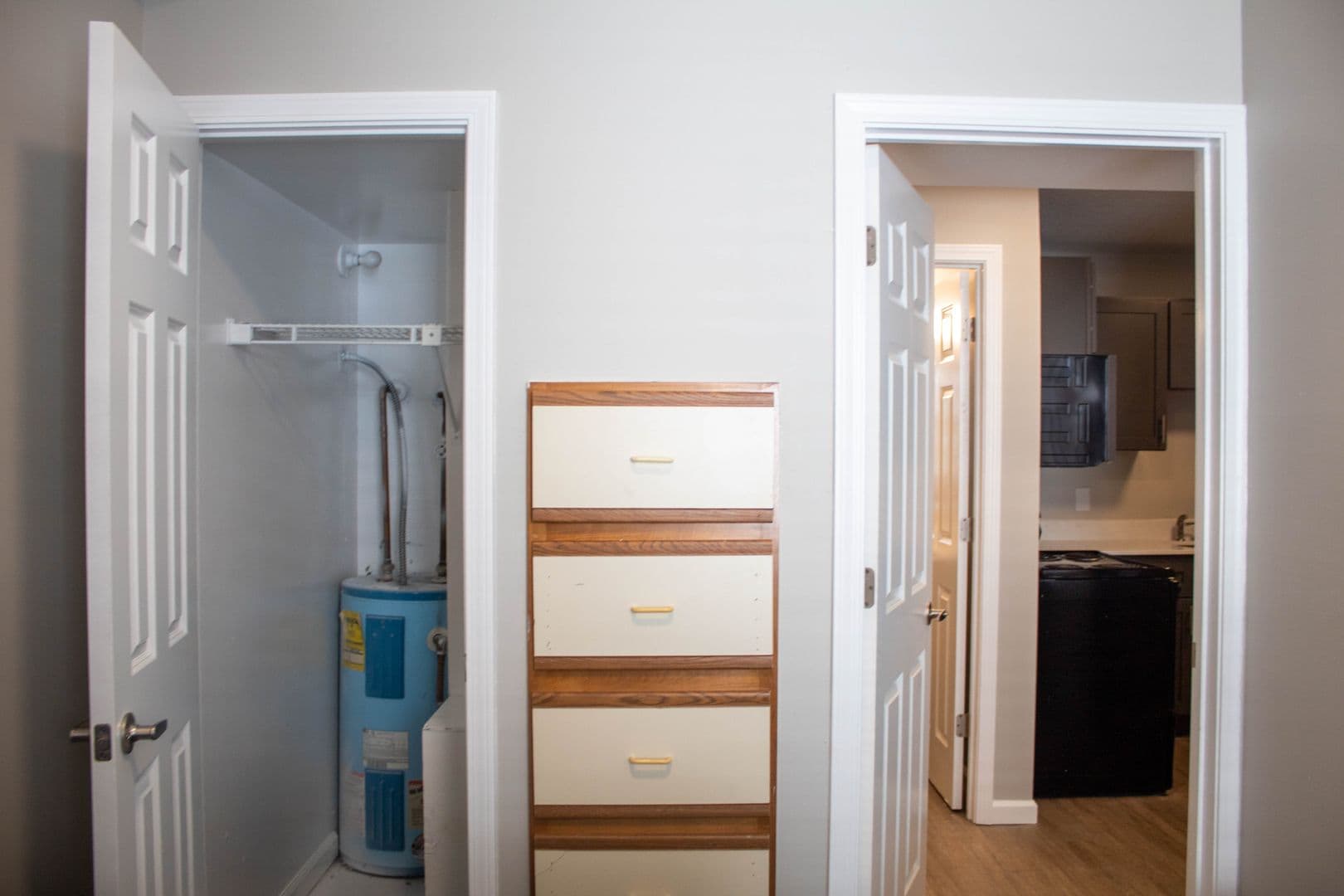 Champaign Apartment: 103 E Chalmers Street
