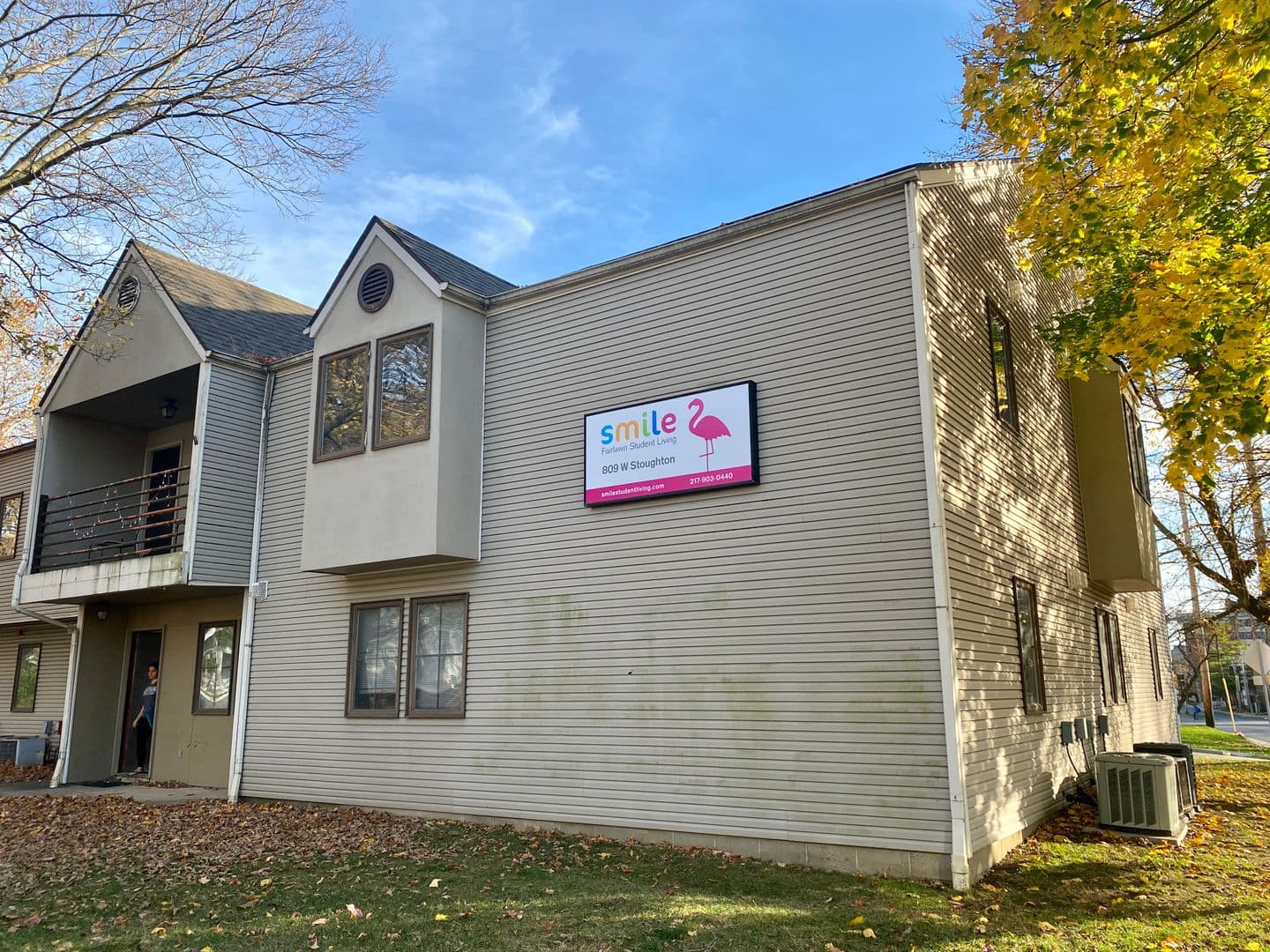 Urbana Apartment: 809 W Stoughton