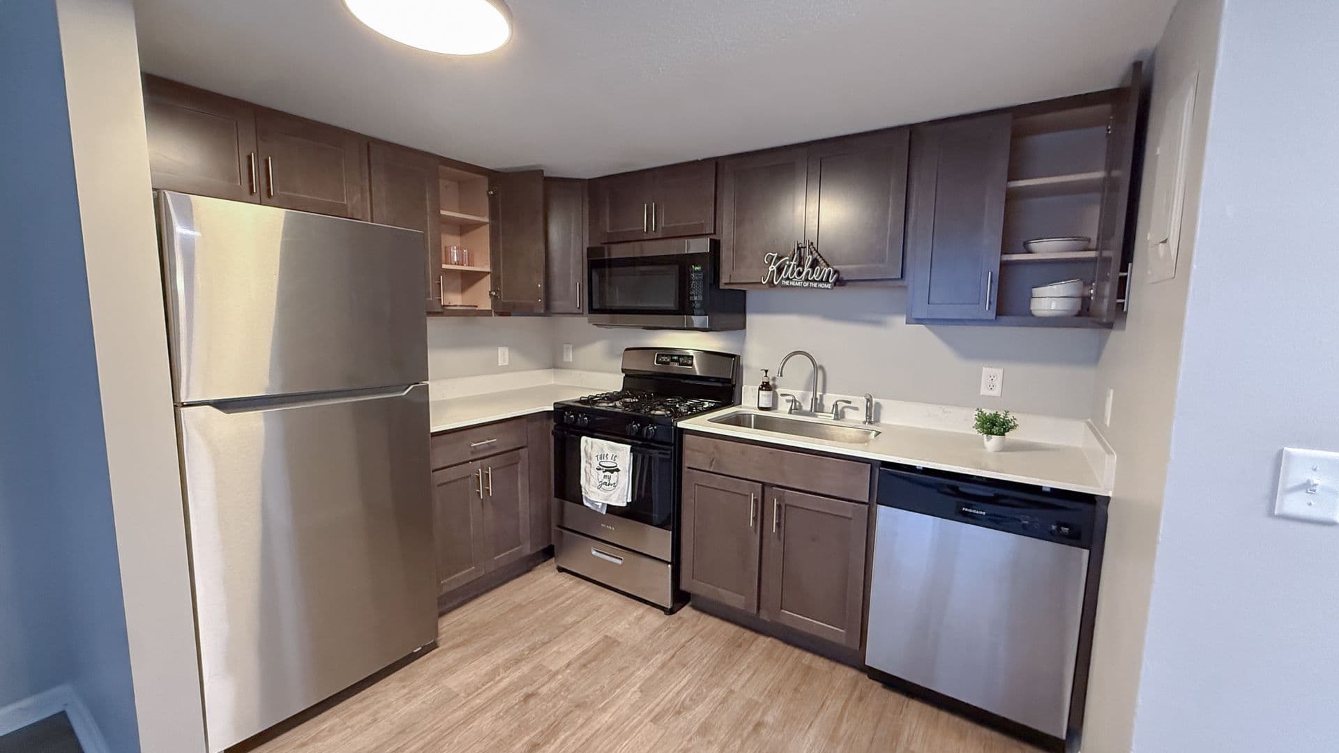 Champaign Apartment: 107 E Healey Street