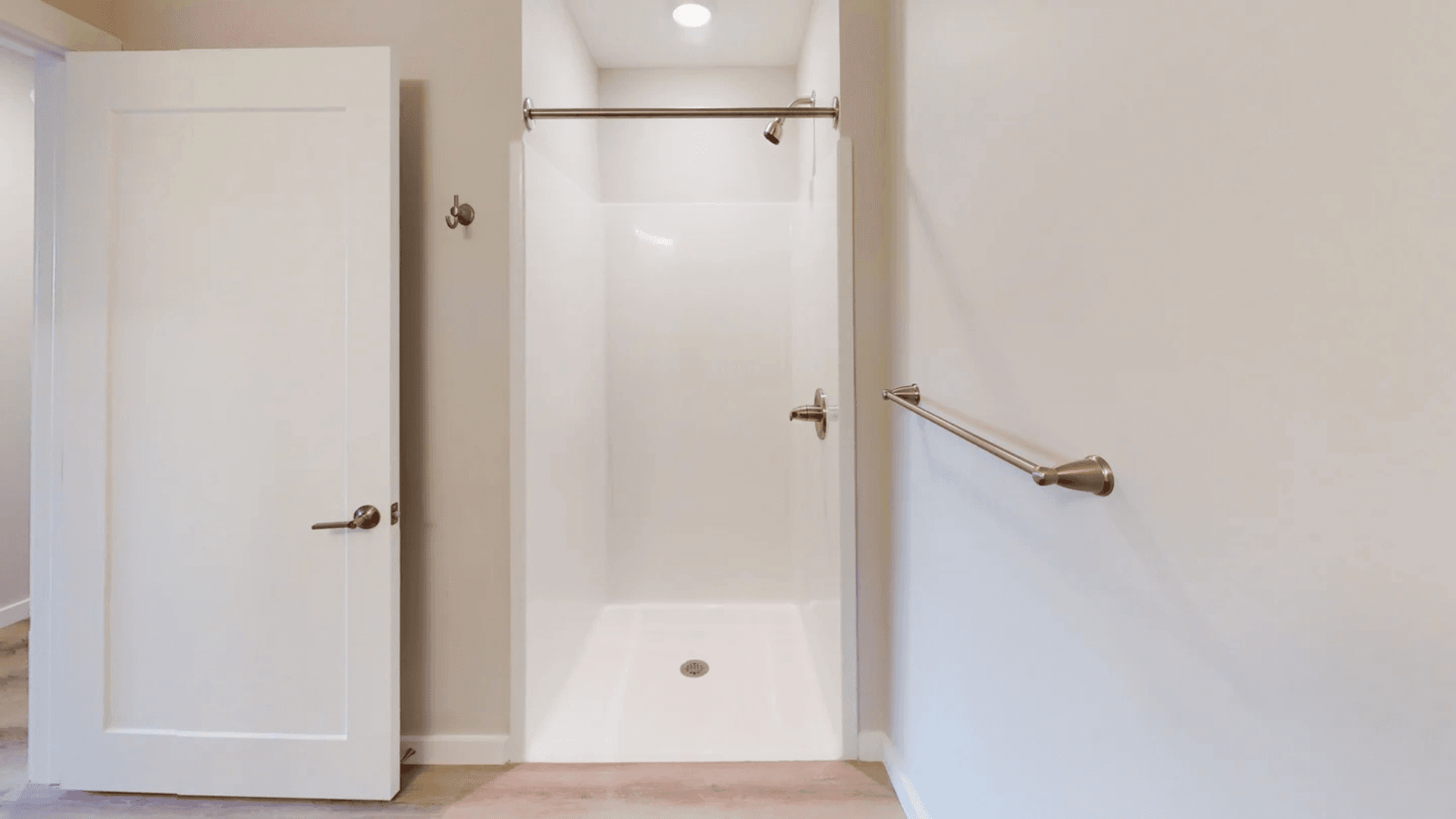 Champaign Apartment: 608 E Chalmers St
