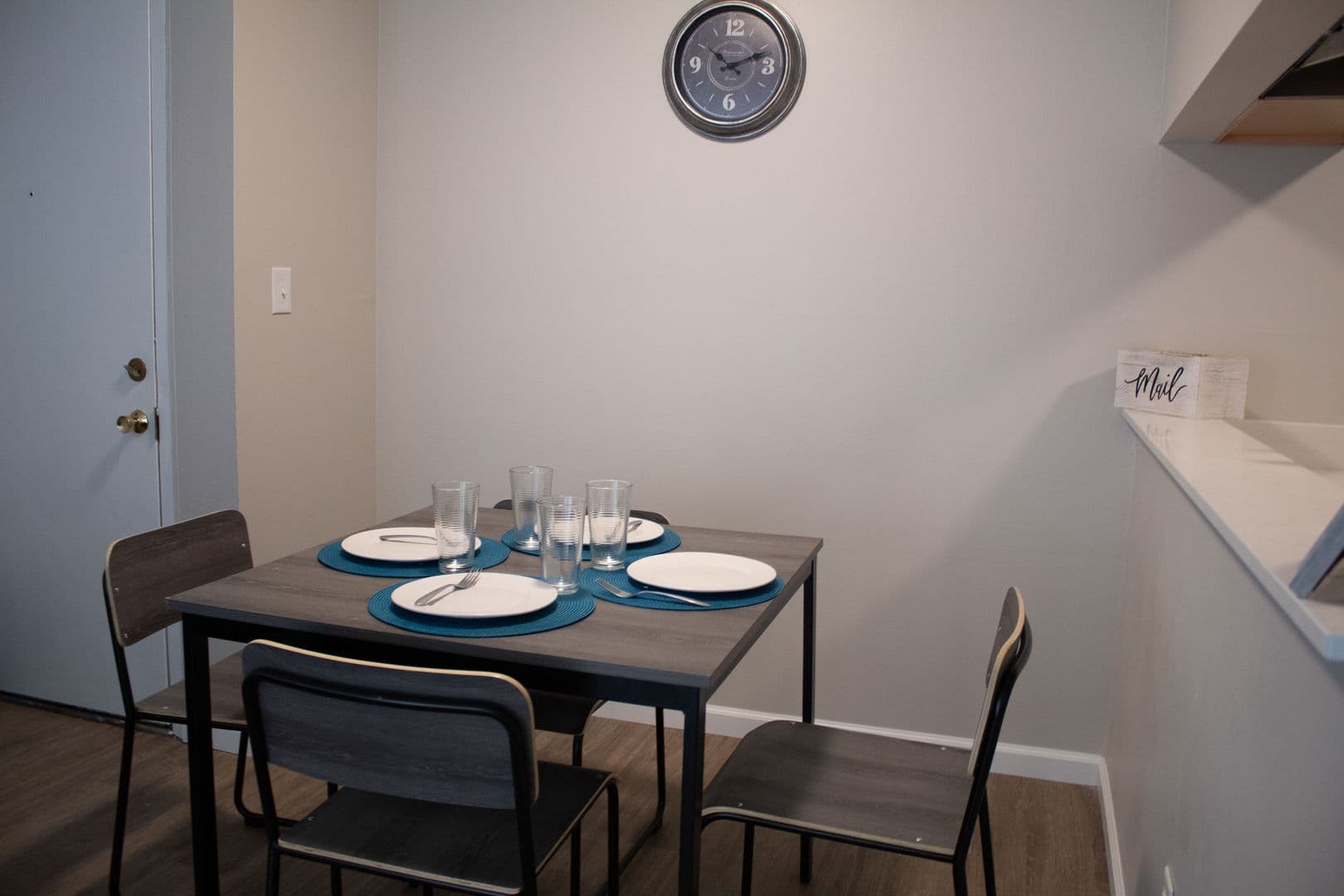 Champaign Apartment: 903 S Locust Street