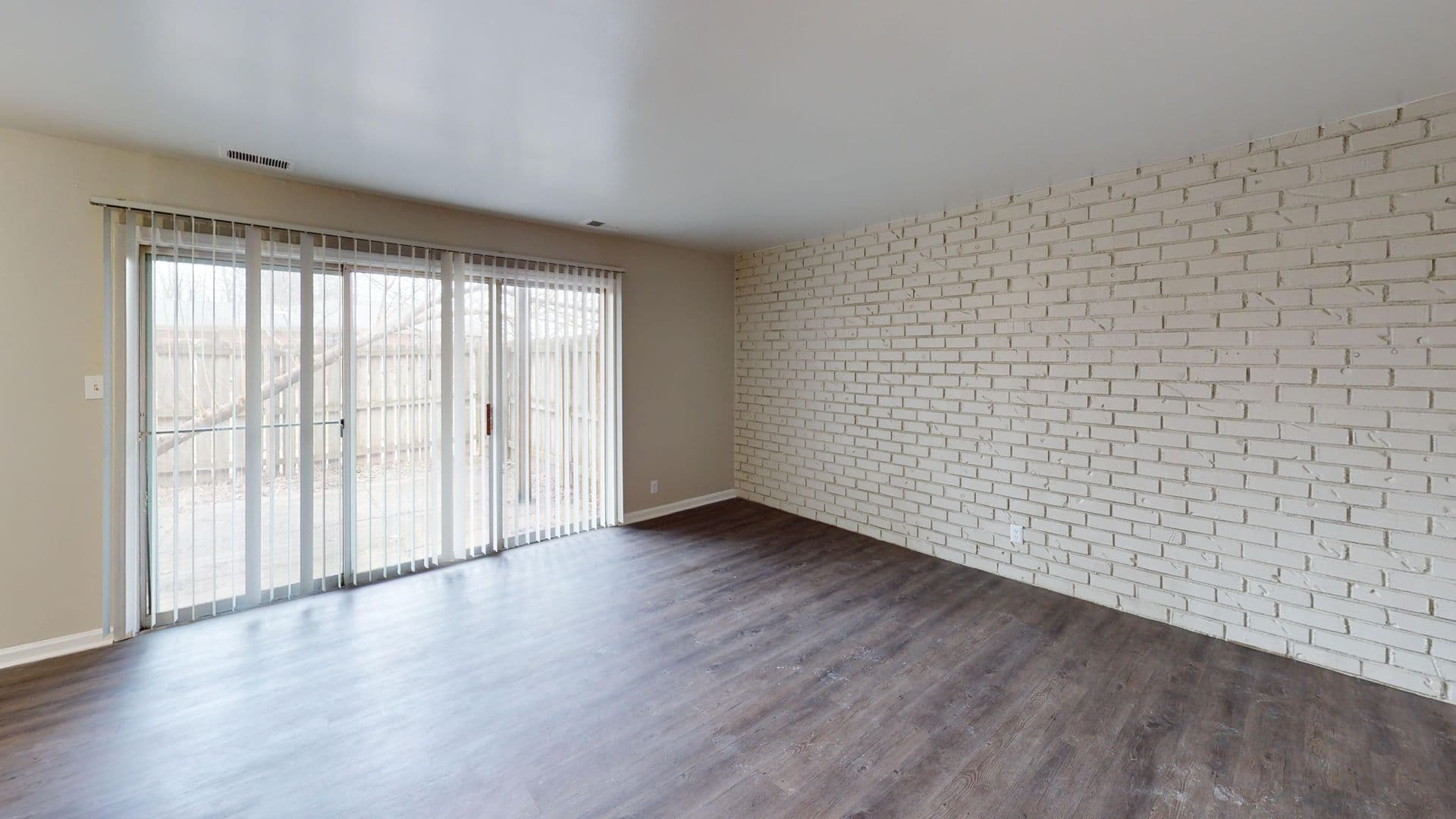 Speedway Apartment: 6010 W 25th Street