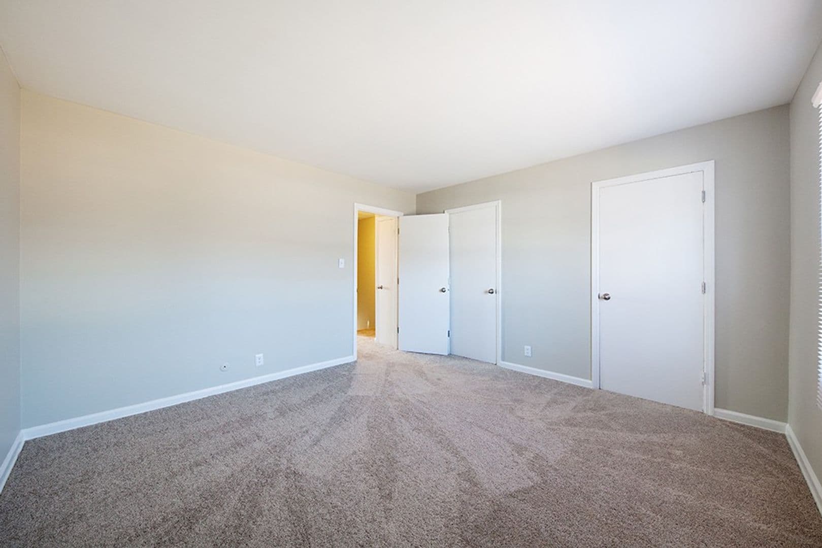 Speedway Apartment: 6010 W 25th Street