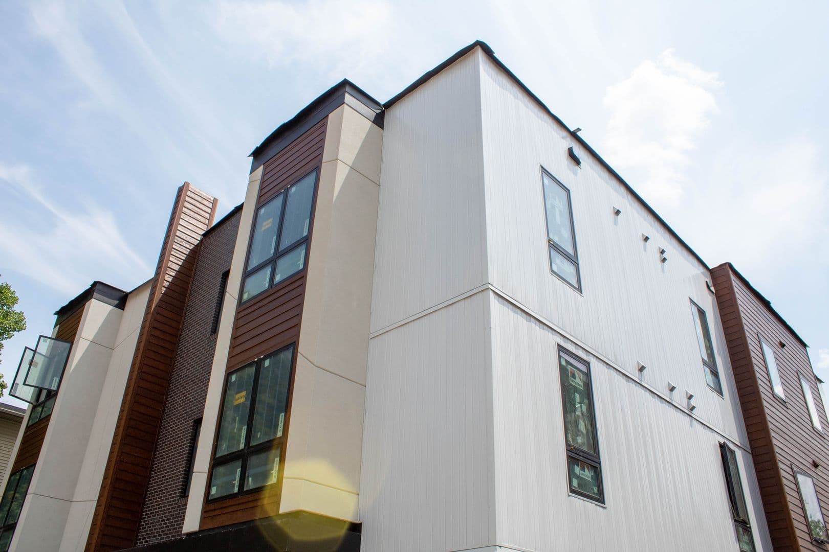 Urbana Apartment: 1009 W Stoughton