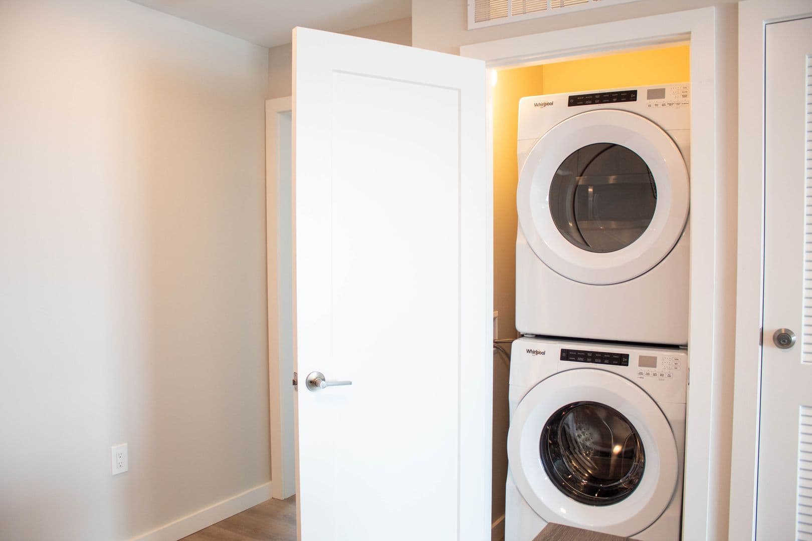 Champaign Apartment: 405 E Stoughton