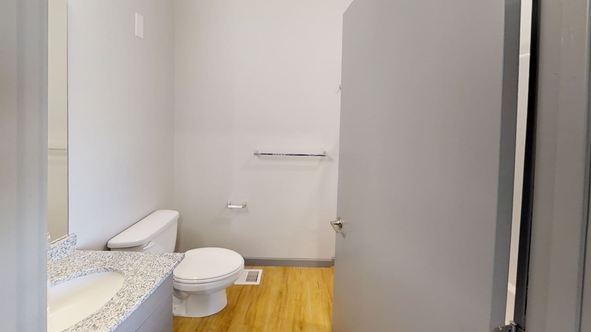 Champaign Apartment: 615 S Wright