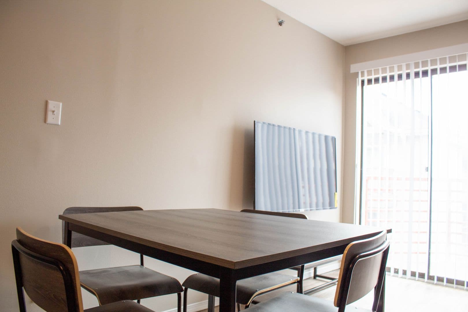 Champaign Apartment: 57 E Chalmers Street