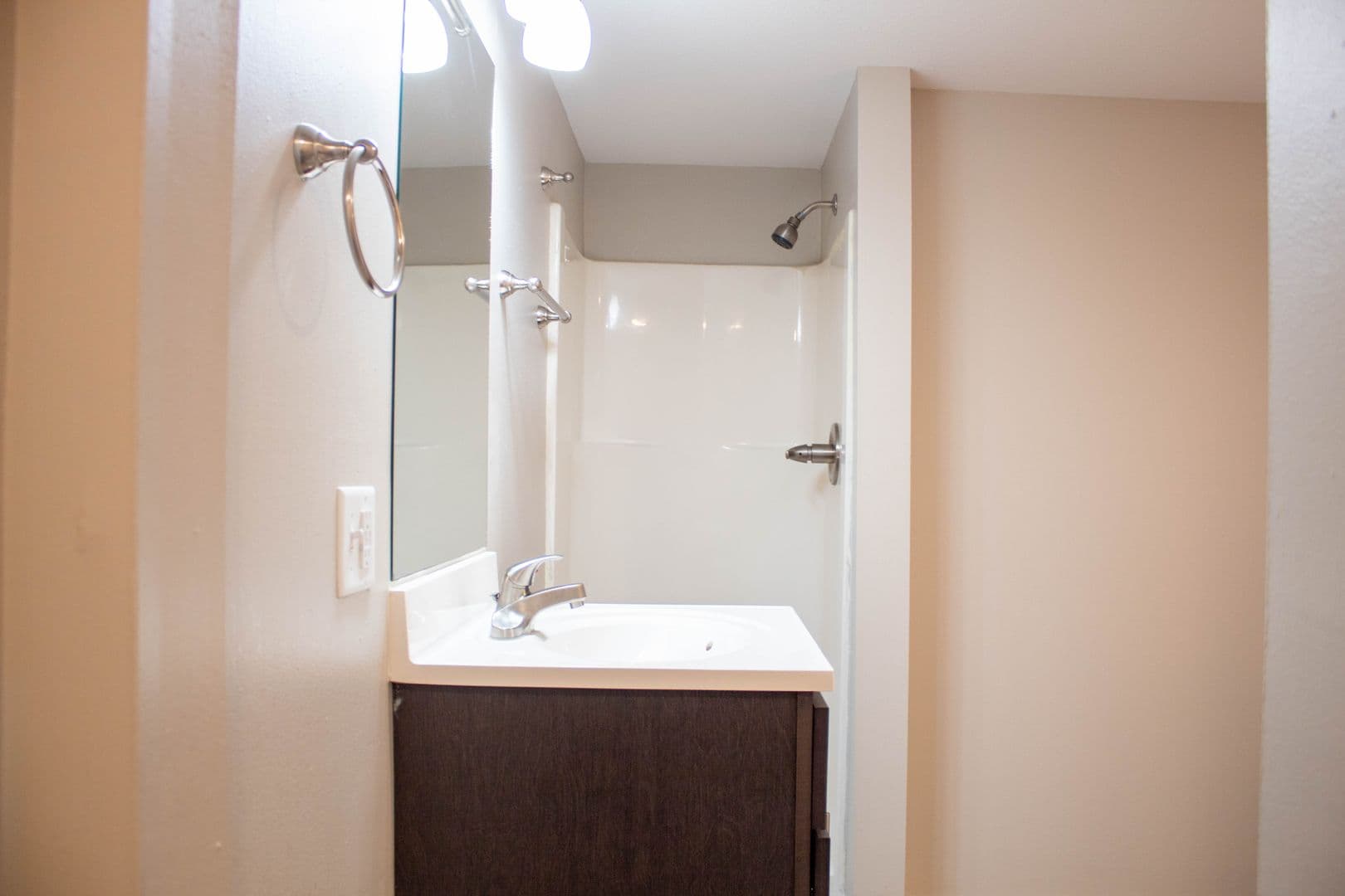 Champaign Apartment: 202 E Chalmers St