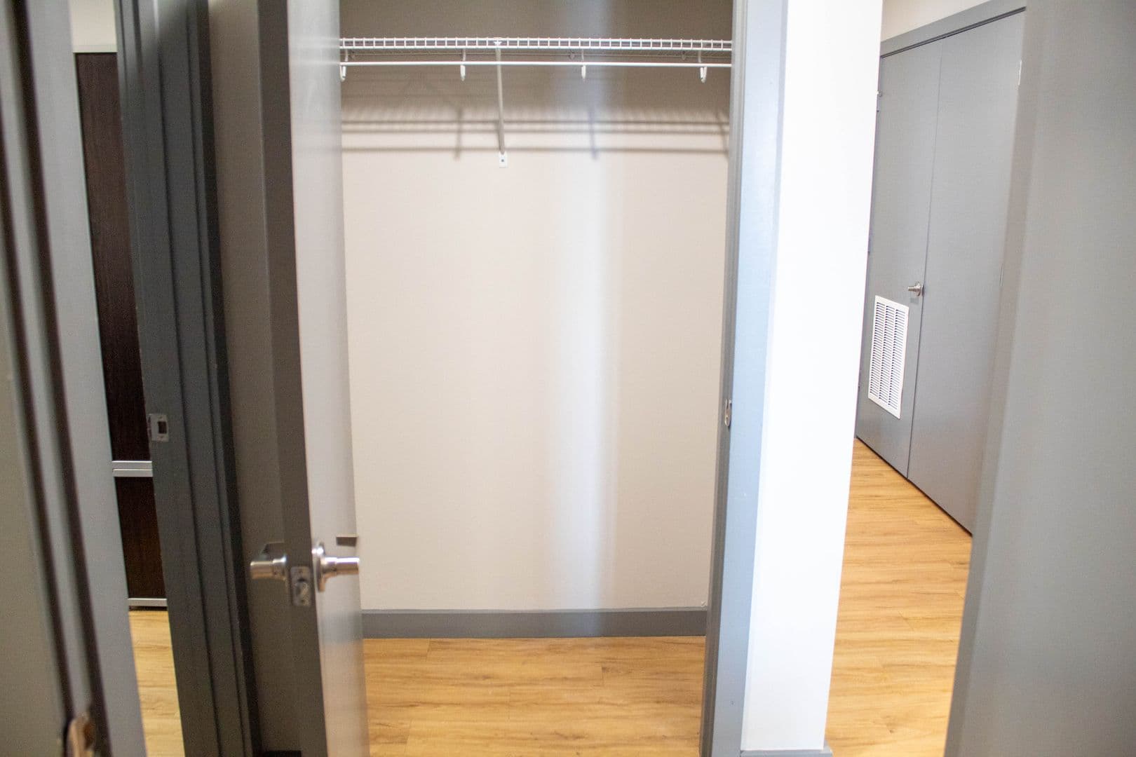 Champaign Apartment: 615 S Wright
