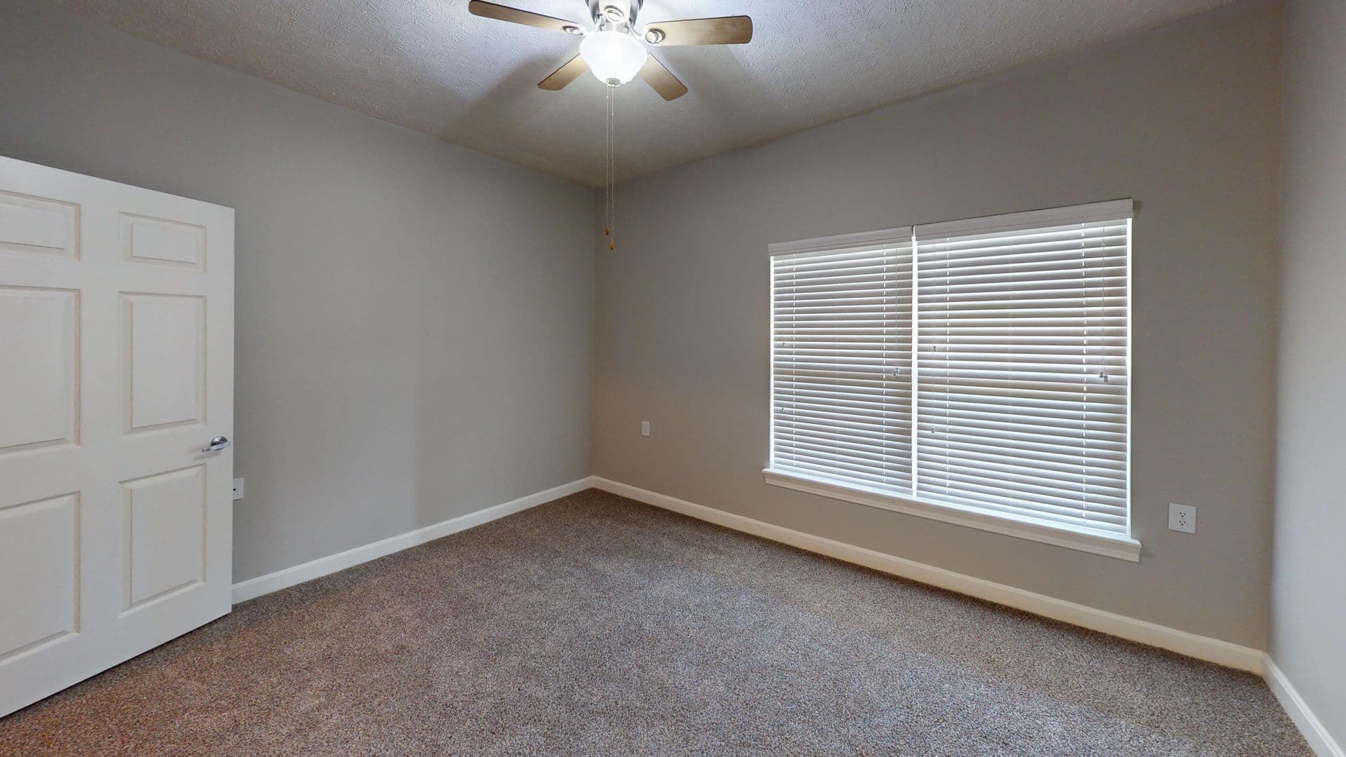 Louisville Apartment: 3300 Aspen Valley Circle
