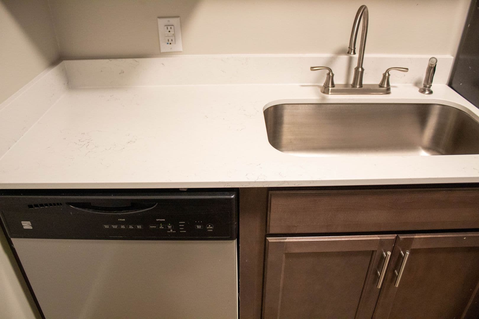 Champaign Apartment: 402 S Fifth Street