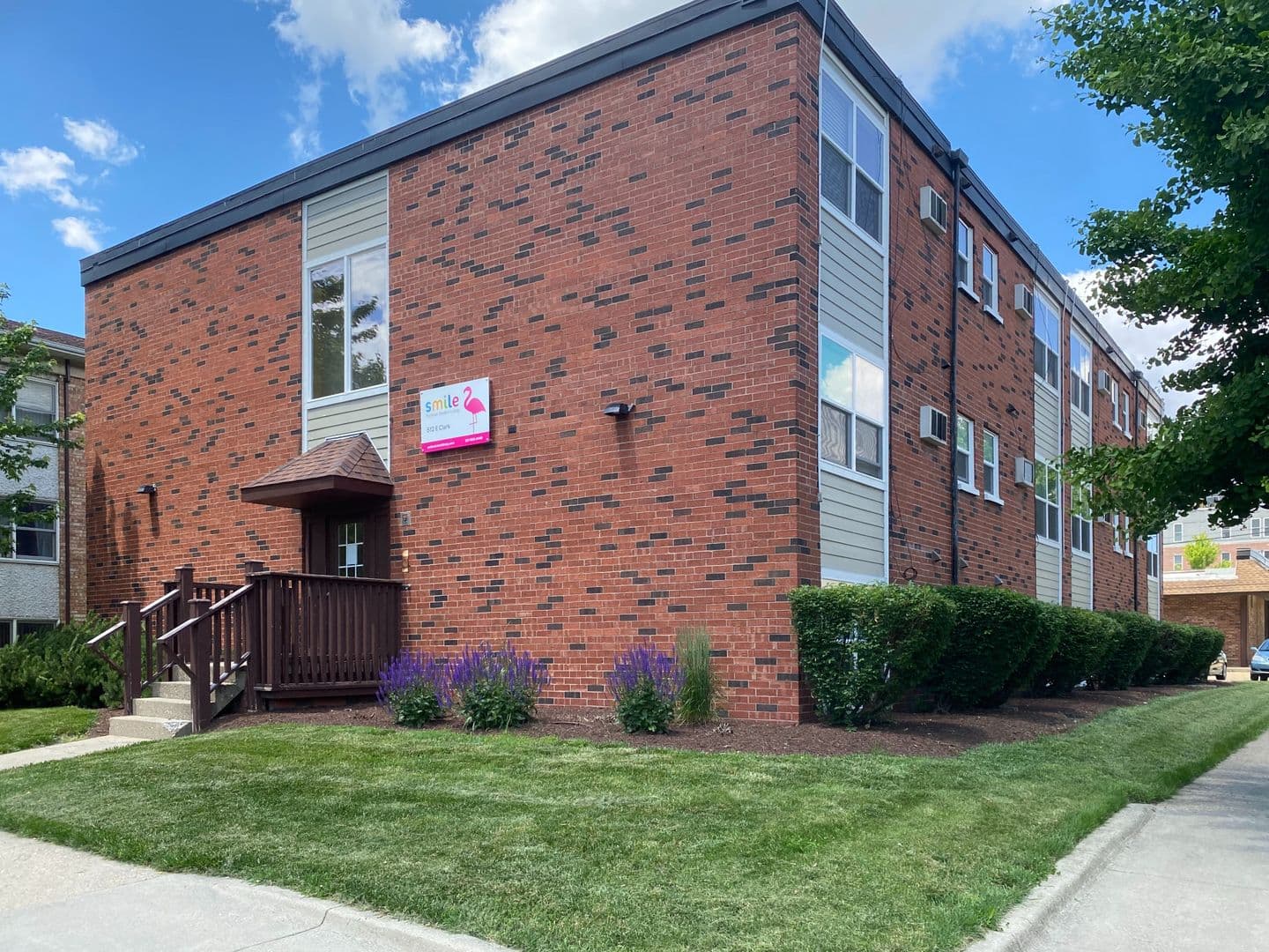 Champaign Apartment: 512 E Clark