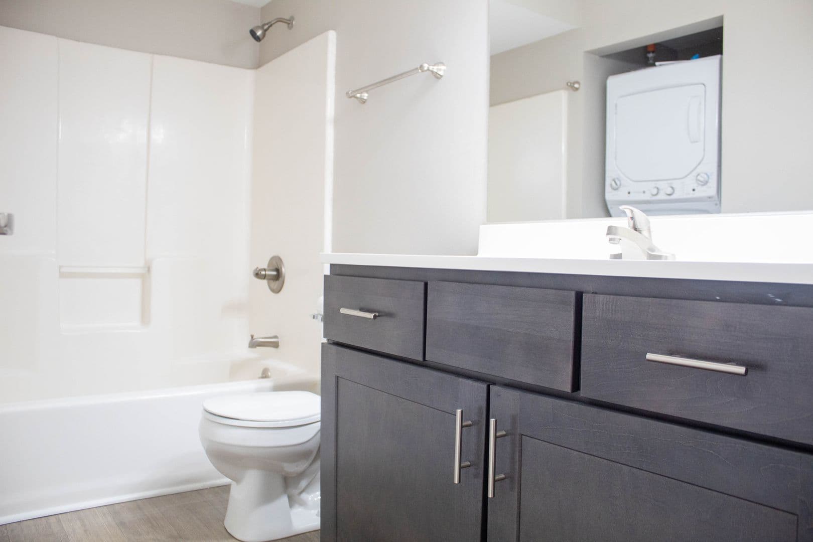 Champaign Apartment: 202 E Chalmers St