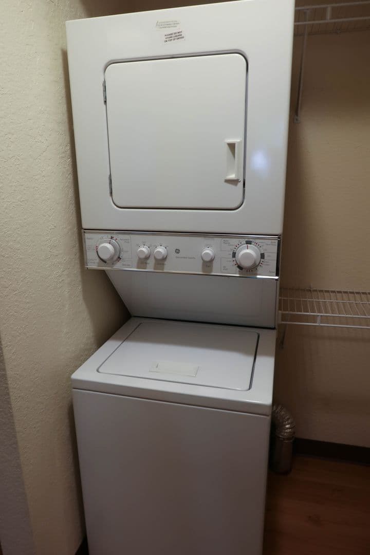 Urbana Apartment: 805 W Green Street