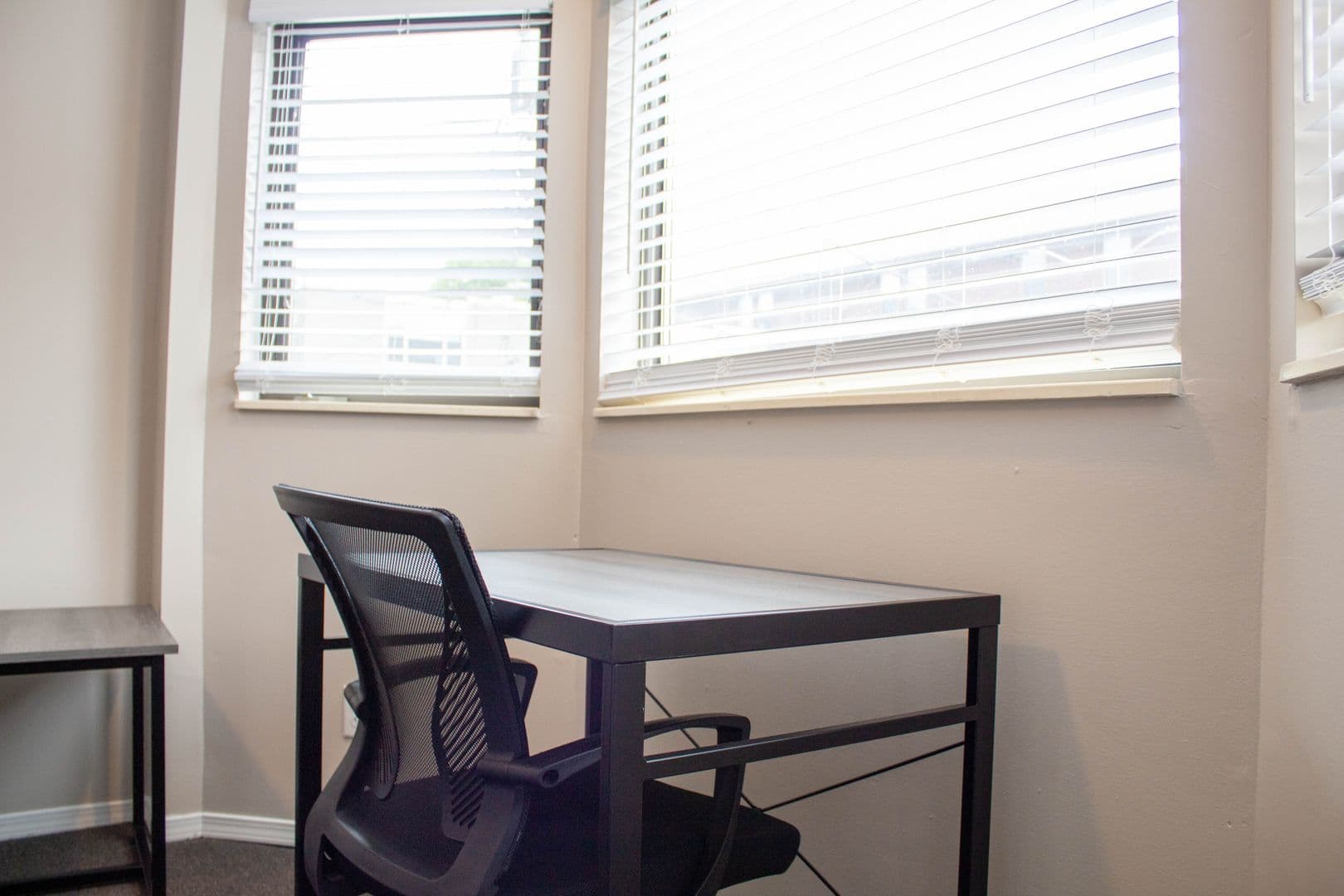 Champaign Apartment: 57 E Chalmers Street