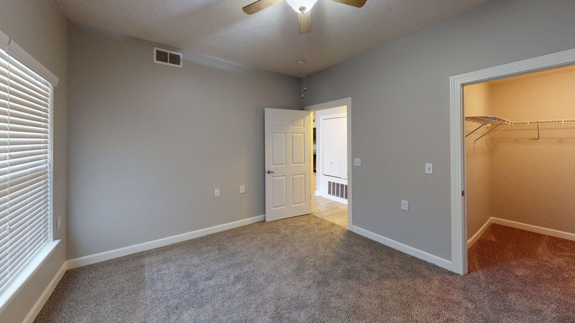 Louisville Apartment: 3300 Aspen Valley Circle
