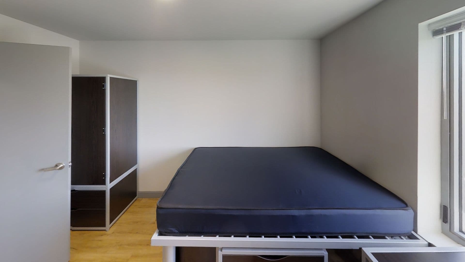 Champaign Apartment: 615 S Wright