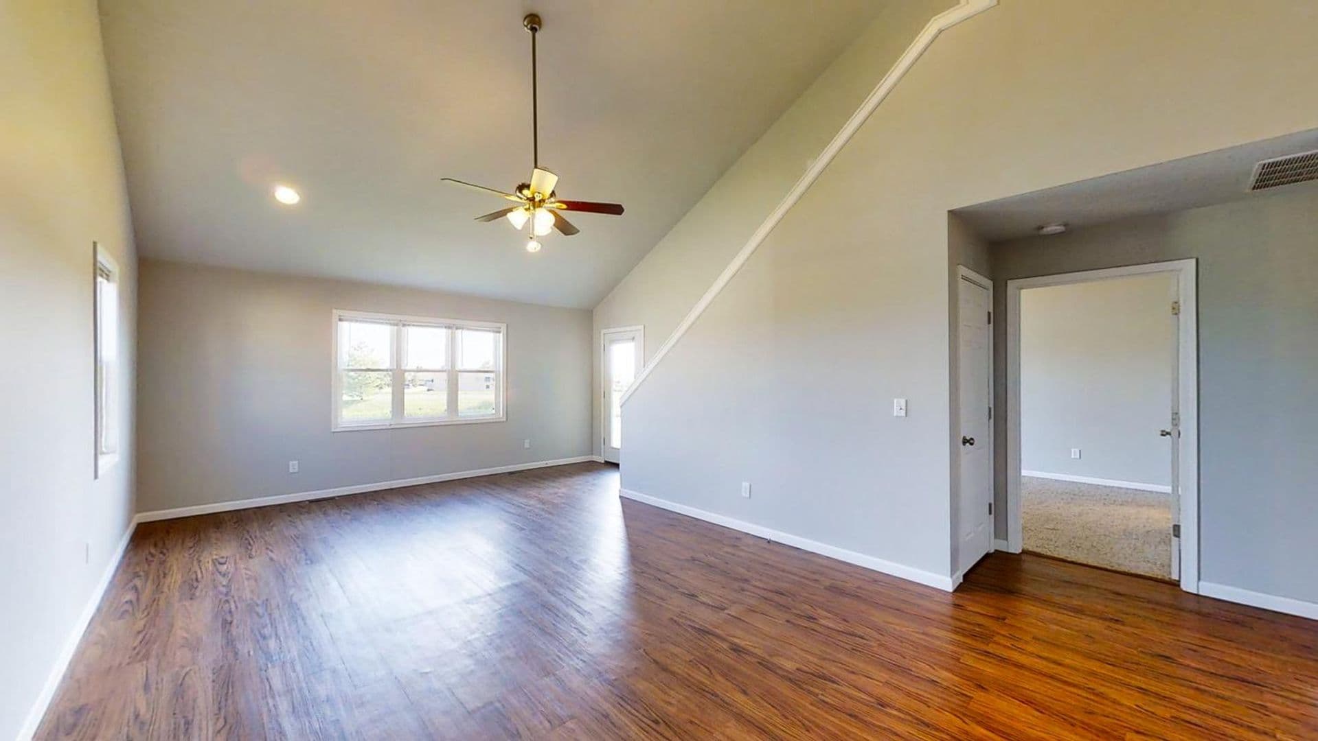 Mahomet Apartment: 901 Cates Dr