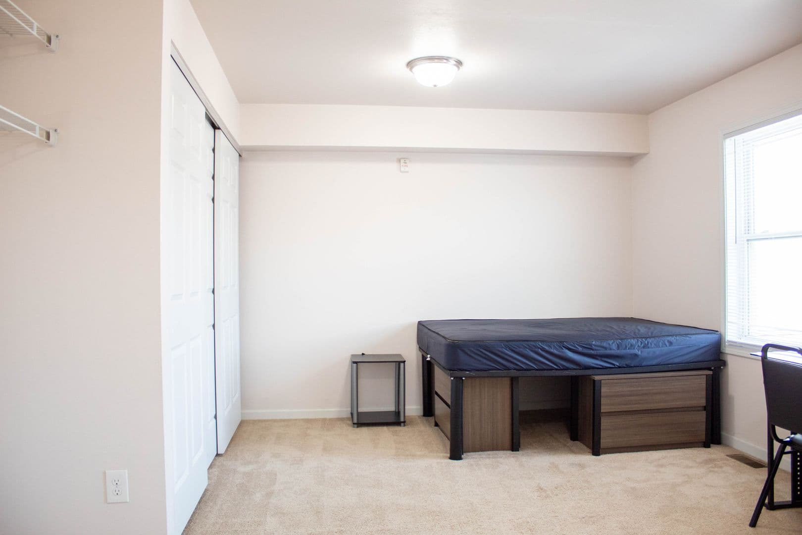 Champaign Apartment: 606 E Stoughton