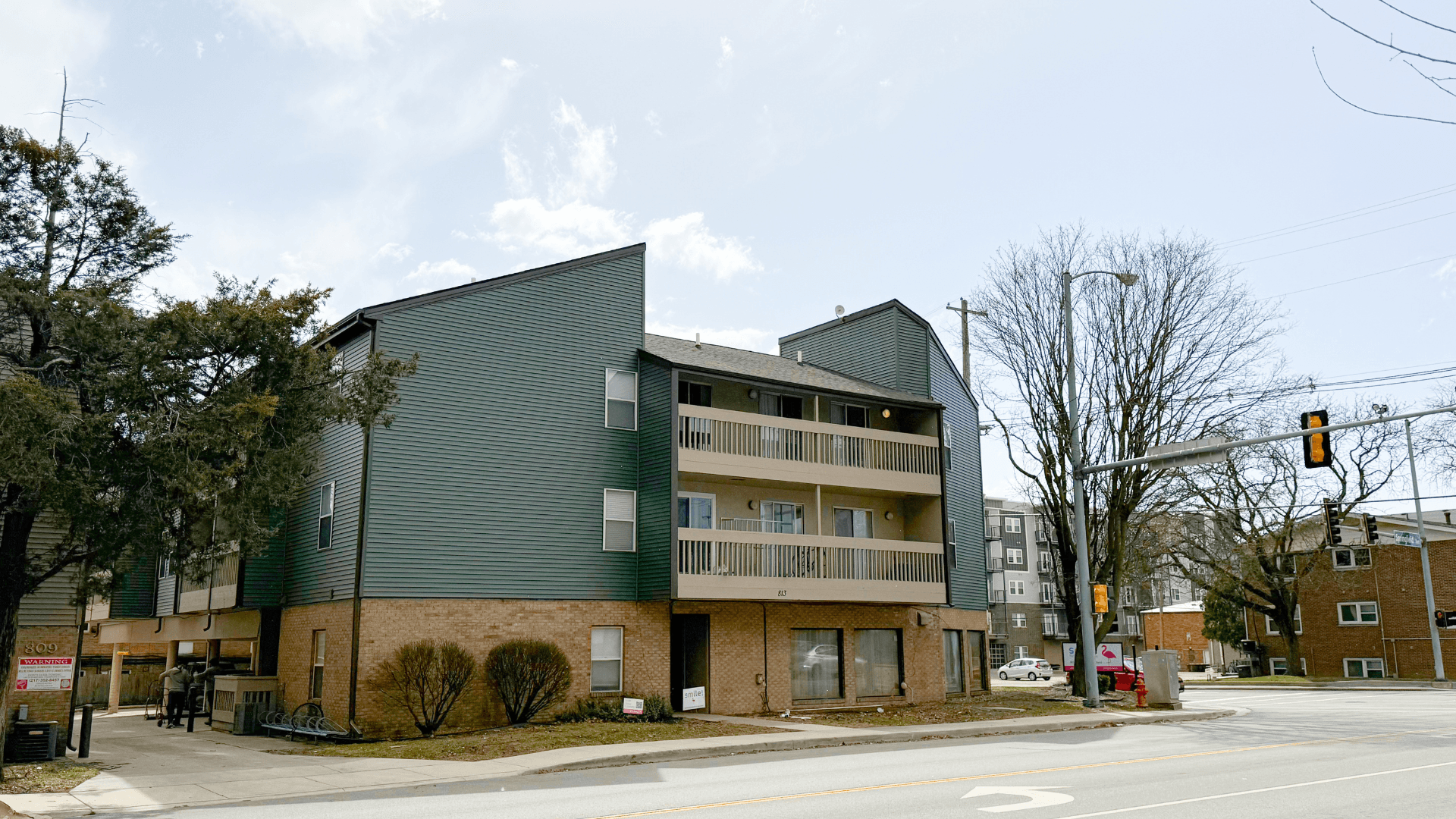 Urbana Apartment: 813 W Springfield